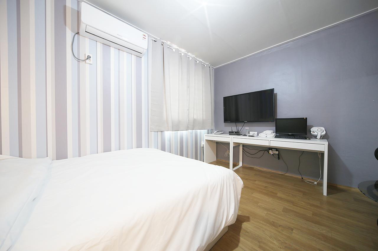 Gunsan La Siesta Hotel Экстерьер фото